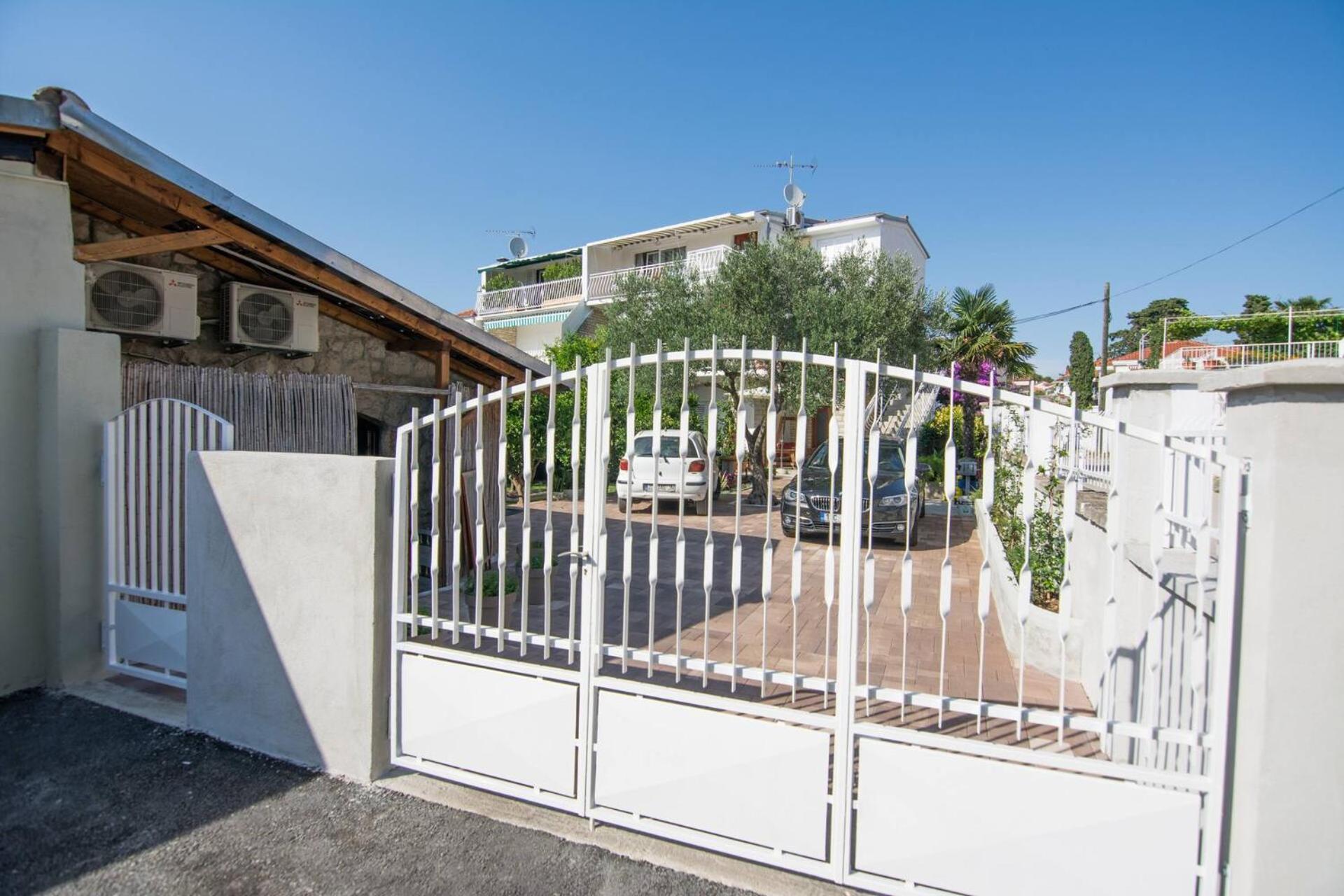 Apartment Rajna 比奥格勒·纳·莫鲁 外观 照片