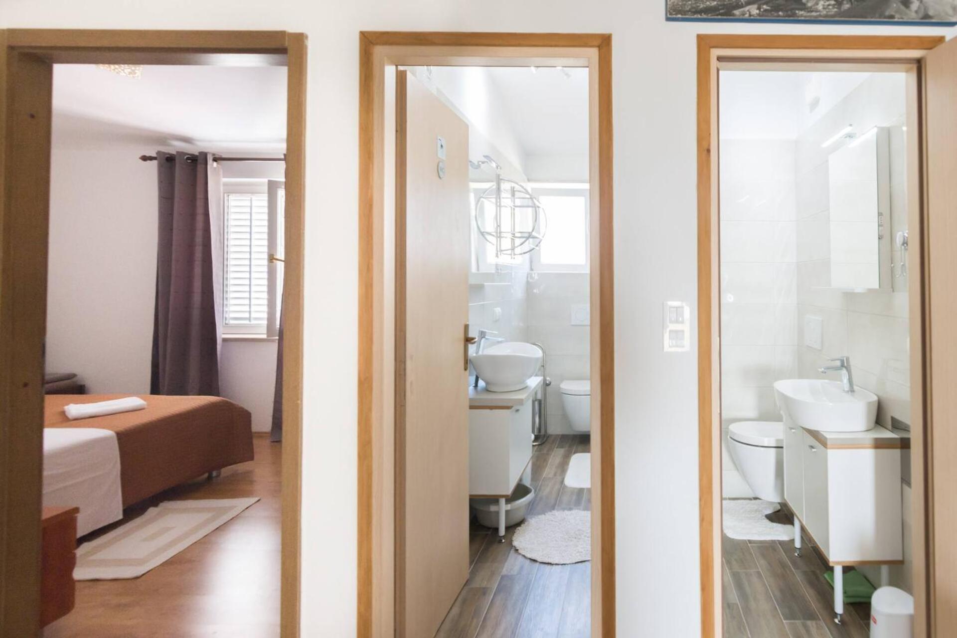 Apartment Rajna 比奥格勒·纳·莫鲁 外观 照片