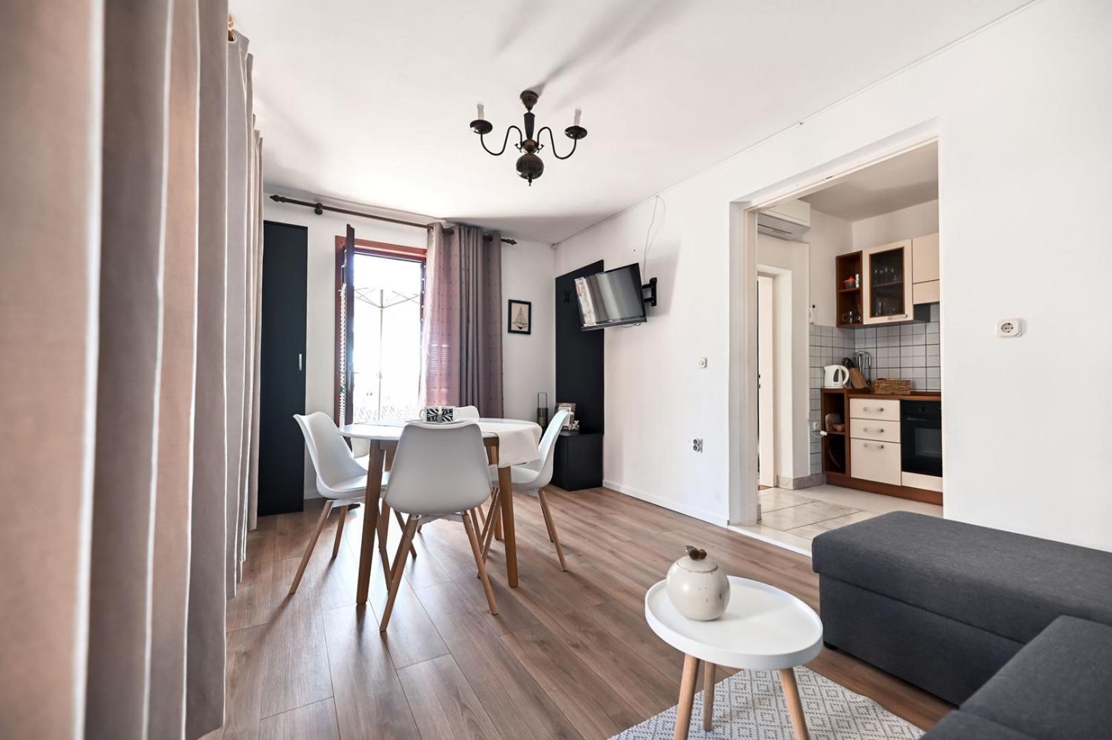 Apartment Rajna 比奥格勒·纳·莫鲁 外观 照片