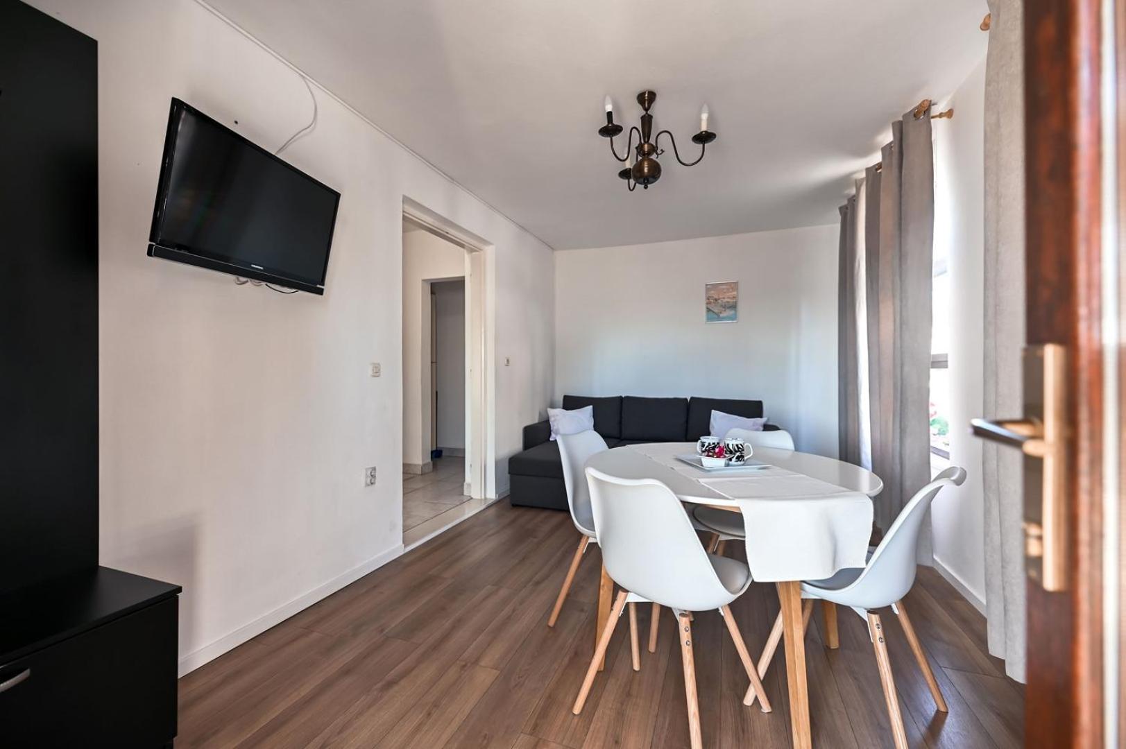Apartment Rajna 比奥格勒·纳·莫鲁 外观 照片